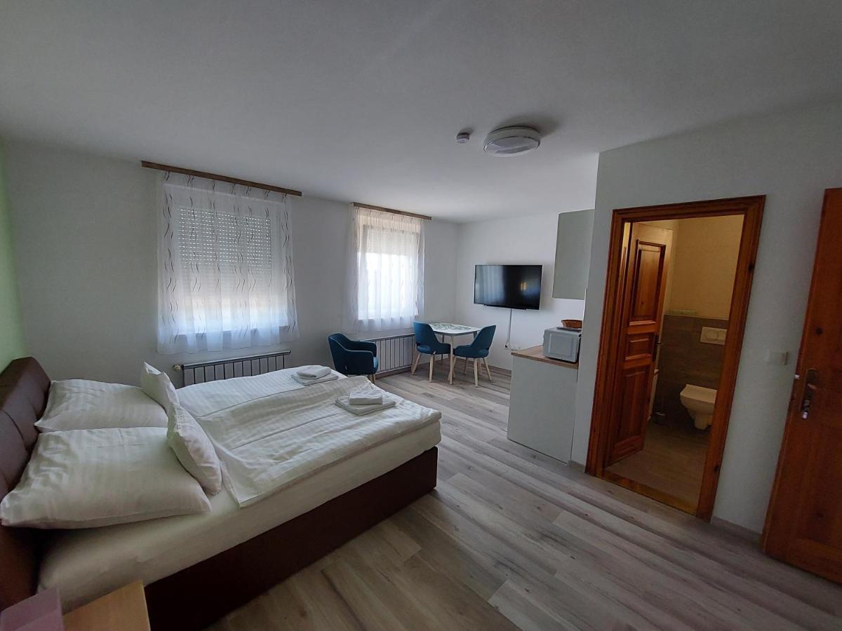 Villa Laar Hévíz Екстериор снимка