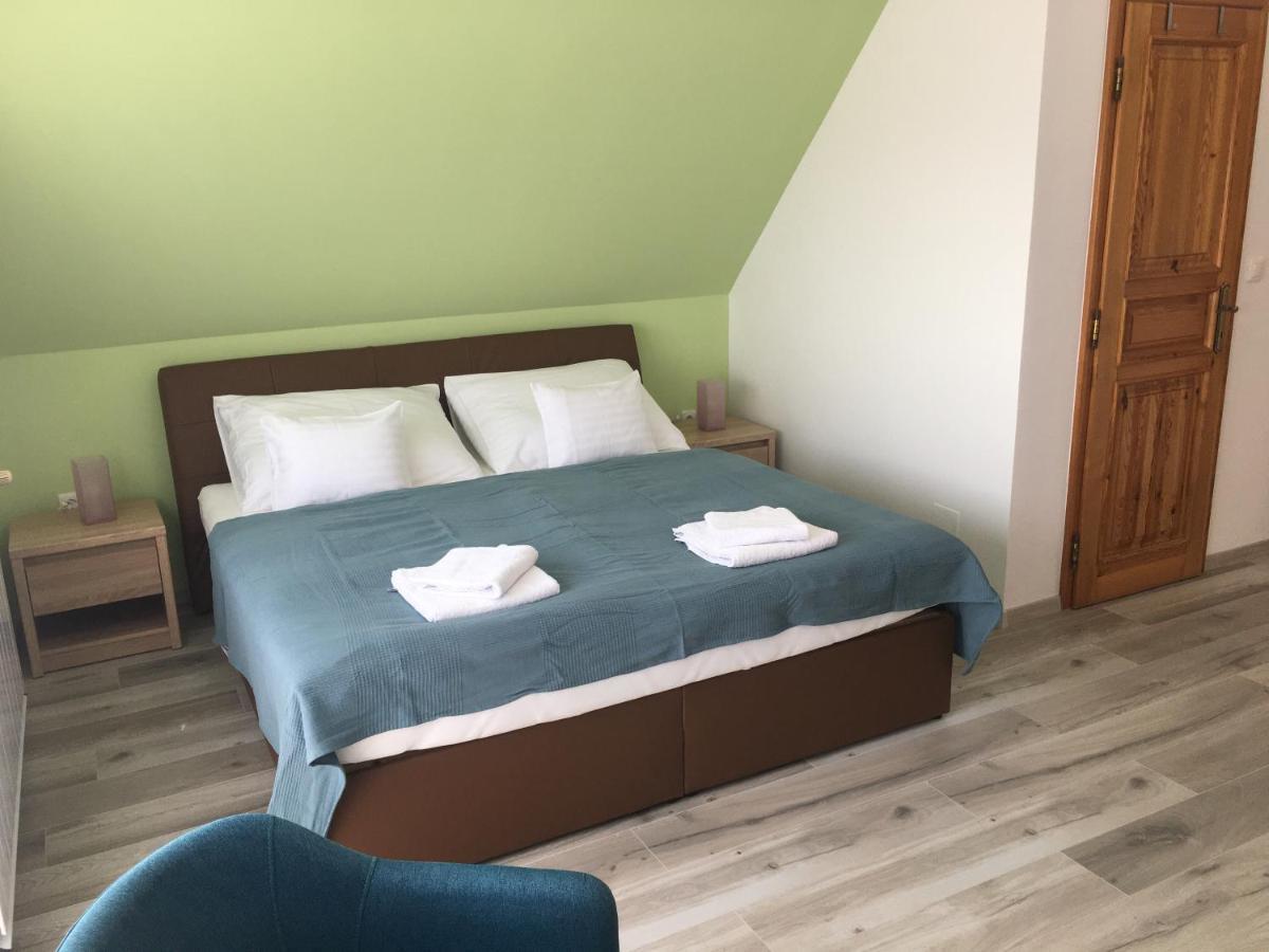 Villa Laar Hévíz Екстериор снимка